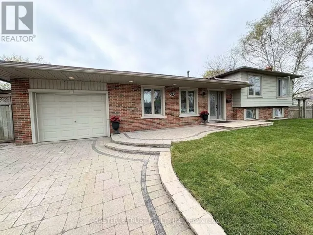 19 COCKBURN DRIVE, Toronto (Centennial Scarborough), Ontario M1C2T1