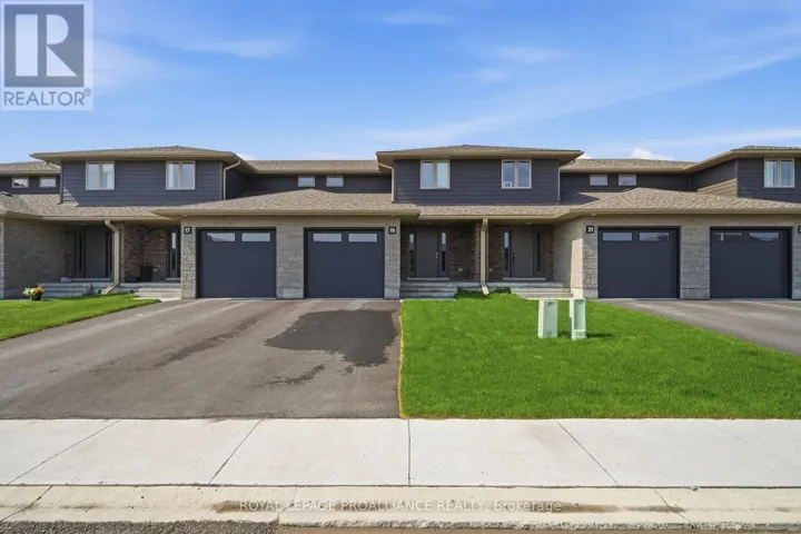 19 PARKLAND CIRCLE, Quinte West (Murray Ward), Ontario K8V0R3