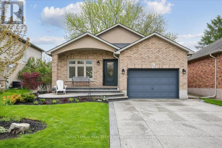 147 VALRIDGE DRIVE, Hamilton (Ancaster), Ontario L9G4Y4