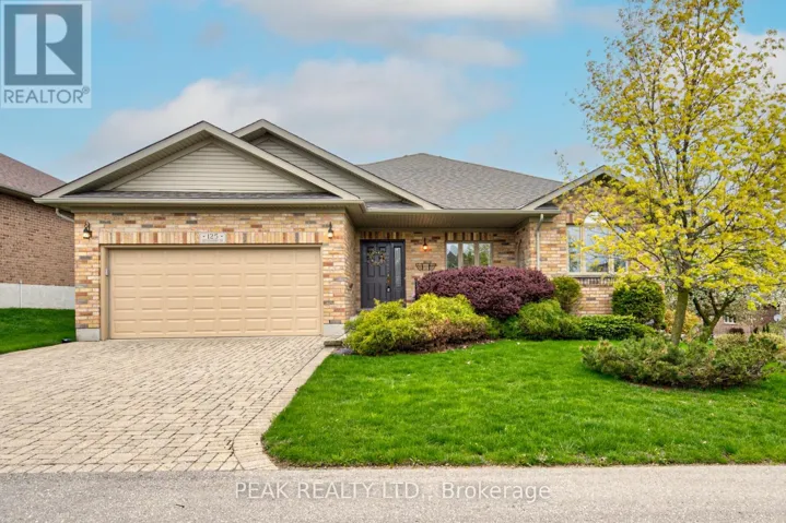 125 DEVONSHIRE DRIVE, Wilmot, Ontario N3A4J7