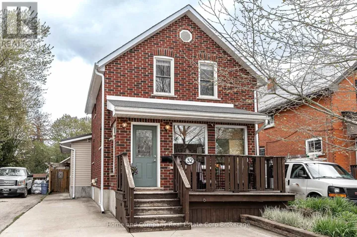 32 CHERRY STREET, Stratford, Ontario N5A2E8