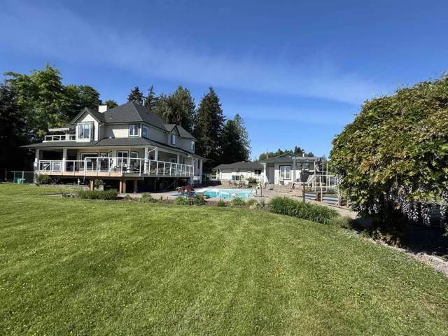 7064 SATCHELL STREET, Abbotsford, British Columbia V4X2E3