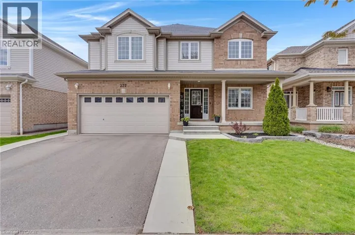 237 WATERBEND Crescent, Kitchener, Ontario N2A4L3