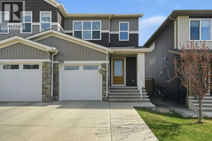 425 Carringvue Avenue NW, Calgary, Alberta T3P0W5