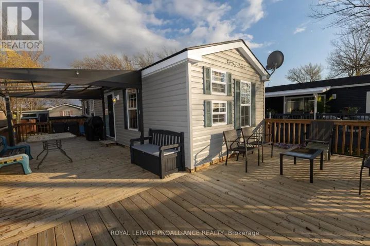 486 COUNTY ROAD 18- 104 CHERRY BEACH LANE, Prince Edward County (Athol Ward), Ontario K0K2T0