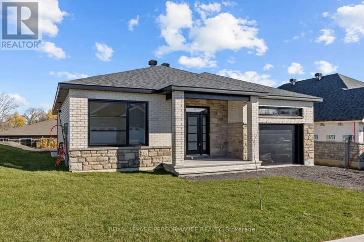 41 FORRESTER WAY, South Stormont, Ontario K0C1P0