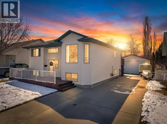 21 Silver Drive, Blackfalds, Alberta T0M0J0