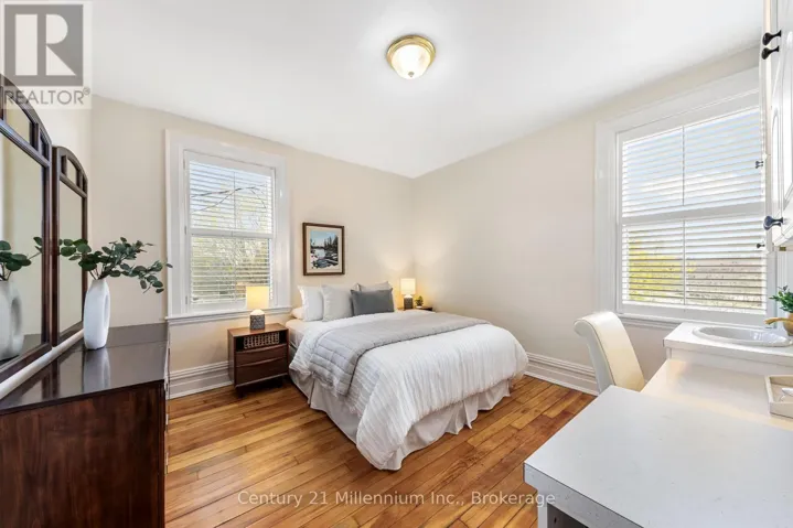 780