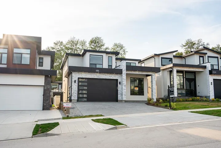 1715 167 STREET, Surrey, British Columbia V3Z0T3