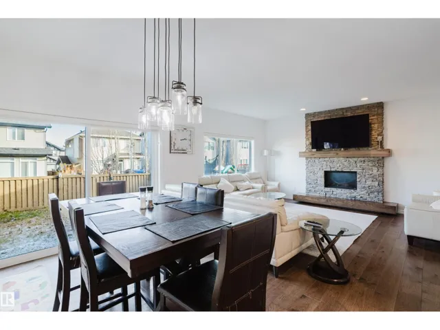 17539 61 ST NW, Edmonton, Alberta T5Y3N8