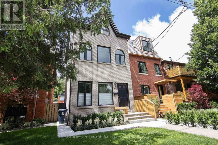 MAIN - 900 MANNING AVENUE, Toronto (Annex), Ontario M6G2X4