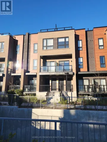 22 - 15 LYTHAM GREEN CIRCLE, Newmarket (Glenway Estates), Ontario L3Y0H3