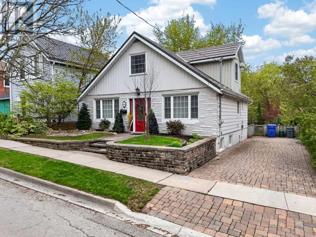 64 NIAGARA STREET, Newmarket (Central Newmarket), Ontario L3Y4E6