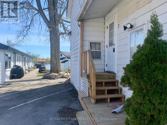 2 - 1 MAIN STREET, Kawartha Lakes (Bobcaygeon), Ontario K0M1A0