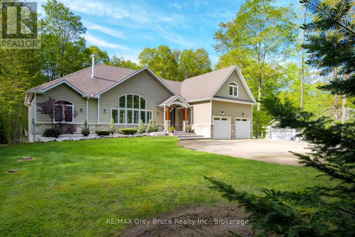 41 MARTIN DRIVE, South Bruce Peninsula, Ontario N0H2G0