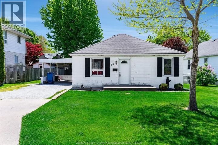 84 Robinson STREET, Leamington, Ontario N8H1Z4