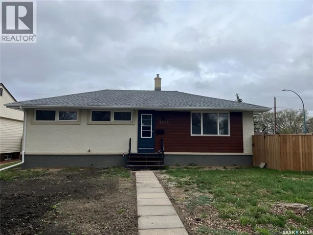 2745 ABBOTT ROAD, Regina, Saskatchewan S4N2J7