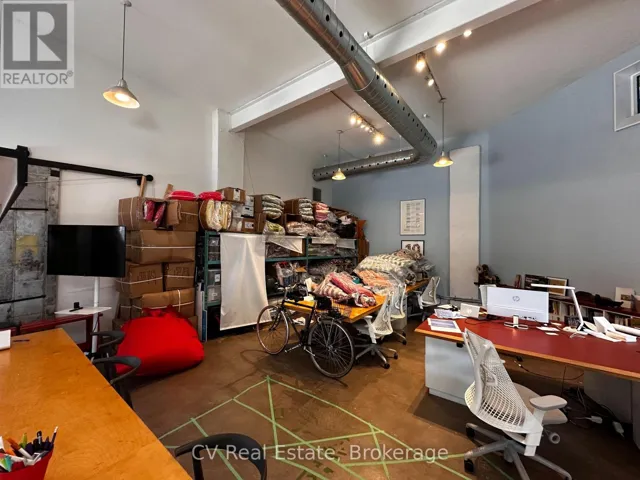 3A GILEAD PLACE, Toronto (Moss Park), Ontario M5A3C8