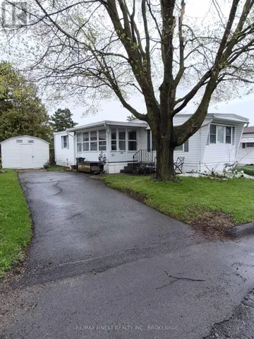 13 WENTWORTH DRIVE, Kingston (Rideau), Ontario K7K5E1