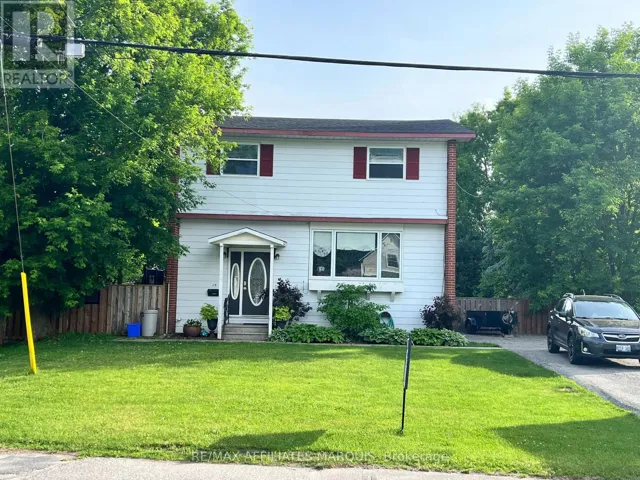 15 PHILIP STREET, Smiths Falls, Ontario K7A3L7