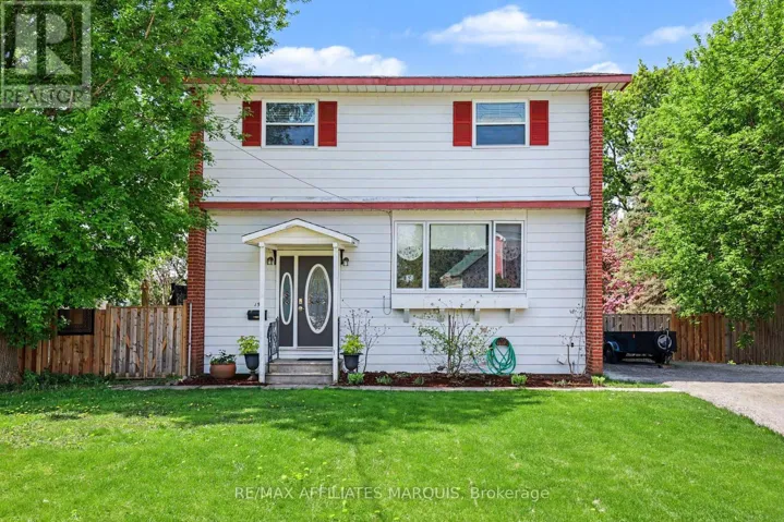 15 PHILIP STREET, Smiths Falls, Ontario K7A3L7
