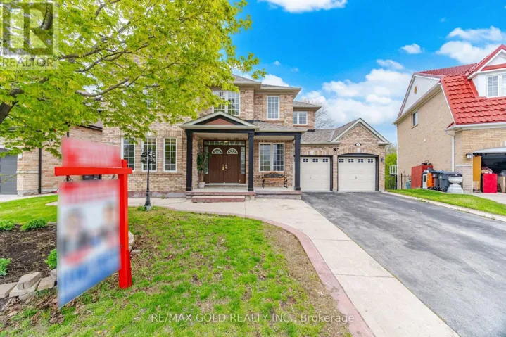 22 COSMO COURT, Brampton (Vales of Castlemore), Ontario L6P1G2