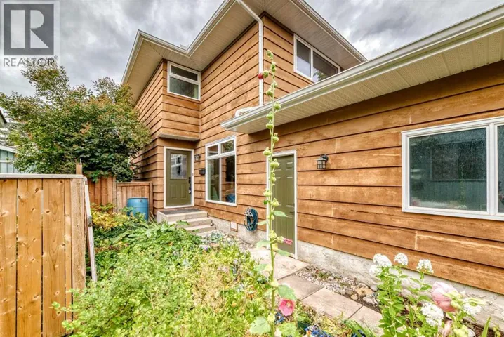 6739 Coach Hill Road SW, Calgary, Alberta T3H1V7