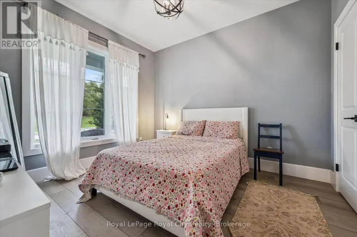 780
