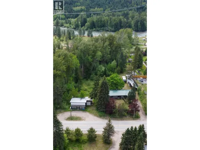 3637 6 Highway, Passmore, British Columbia V0G2J0