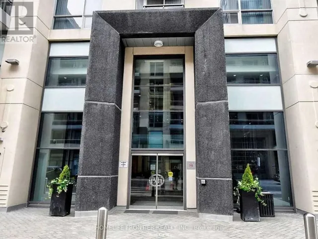 1211 - 9205 YONGE STREET, Richmond Hill (Langstaff), Ontario L4C1V5