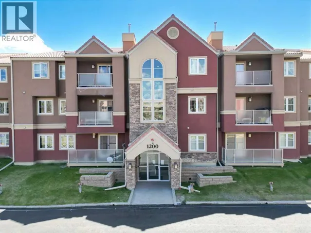 1211, 3400 Edenwold Heights NW, Calgary, Alberta T3A3Y5