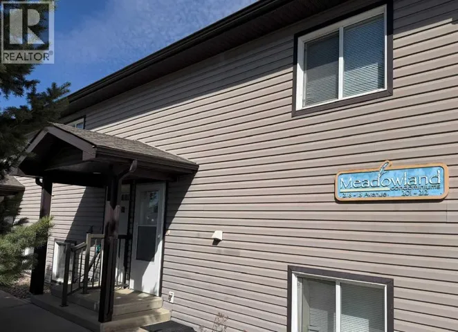204, 2118 18 Avenue, Coaldale, Alberta T1M0C4