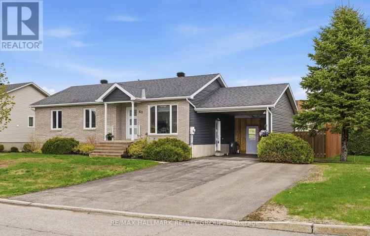 60 RICHARD STREET, Alfred and Plantagenet, Ontario K0B1A0