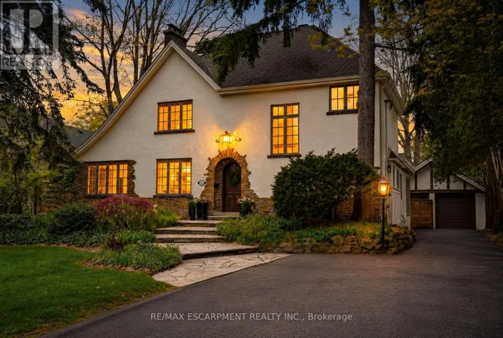 3081 BALMORAL AVENUE, Burlington (Roseland), Ontario L7N1E5