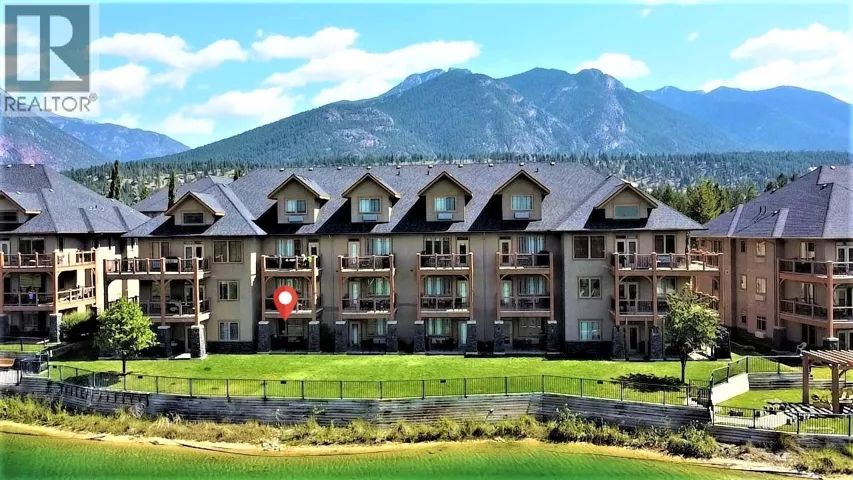 400 BIGHORN Boulevard Unit# 415 H, Radium Hot Springs, British Columbia V0A1M0