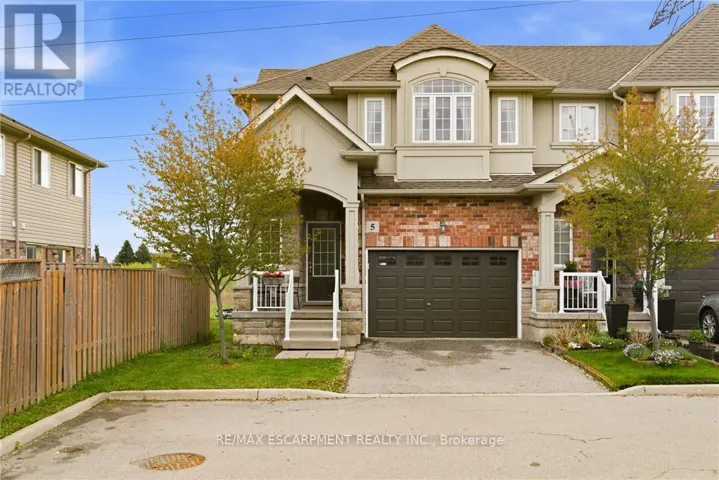 5 - 73 MEDICI LANE, Hamilton (Villages of Glancaster), Ontario L9B0H3