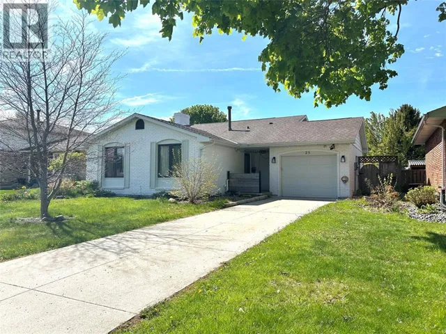 25 DURCO AVENUE, Sarnia, Ontario N7S4N3