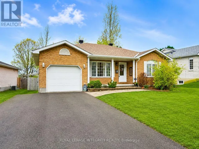 4 CHERRY AVENUE, South Stormont, Ontario K0C1P0