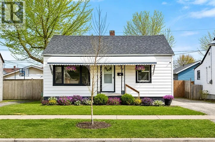 1522 WESTCOTT, Windsor, Ontario N8Y4C6
