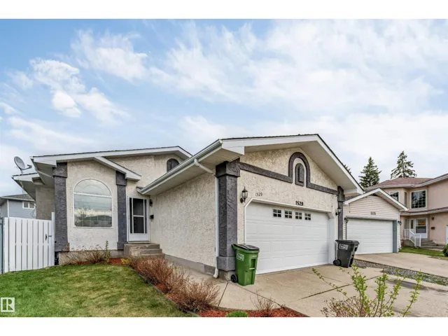 1529 49A ST NW NW, Edmonton, Alberta T6L6Y6