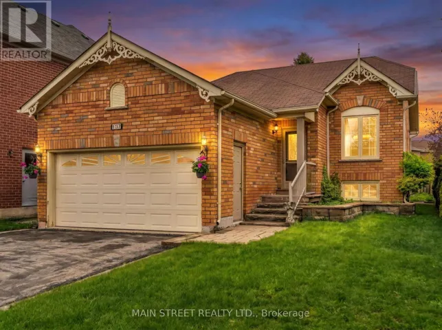 137 CLEARMEADOW BOULEVARD, Newmarket (Summerhill Estates), Ontario L3X2E9