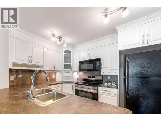 135 Ziprick Road Unit# 206, Kelowna, British Columbia V1X8B2