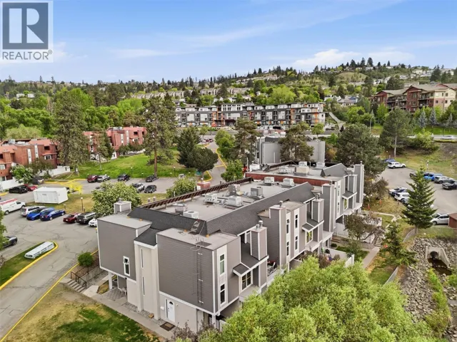 1435 Summit Drive Unit# 28, Kamloops, British Columbia V2E1S4
