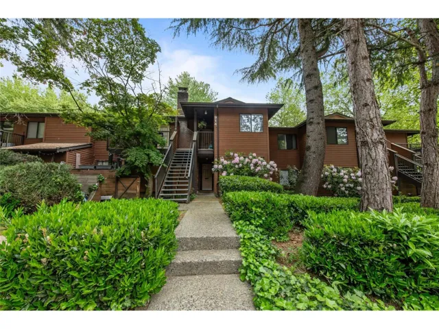 914 10620 150 STREET, Surrey, British Columbia V3R7S1