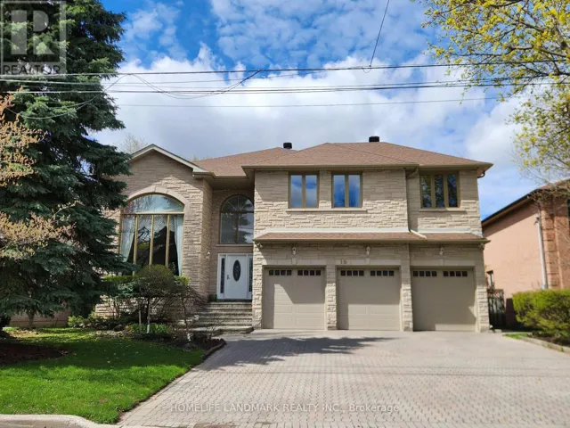 16 LAWNVIEW DRIVE, Toronto (Willowdale East), Ontario M2N5J8