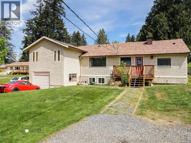 948 Latoria Rd, Langford, British Columbia V9C3A8