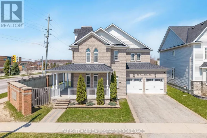 135 PRINCE WILLIAM WAY, Barrie (Innis-Shore), Ontario L4M7H6