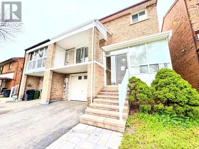 26 BROWNRIDGE CRESCENT, Toronto (West Humber-Clairville), Ontario M9V4M5