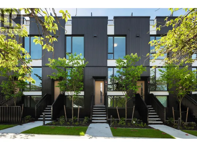 2408 E 12TH AVENUE, Vancouver, British Columbia V5N0E3