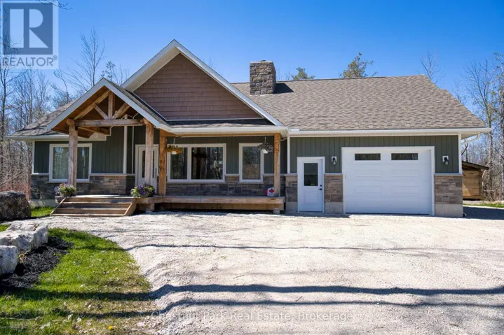 23 MAPLE DRIVE, Northern Bruce Peninsula, Ontario N0H1Z0